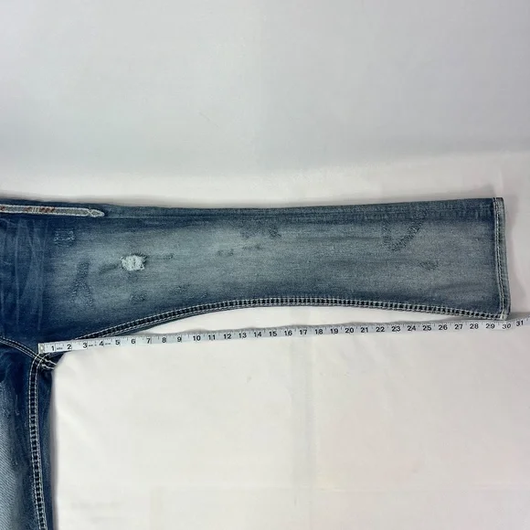 Super sexy Rock Revival Cameo Boot Cut Jeans Size 31